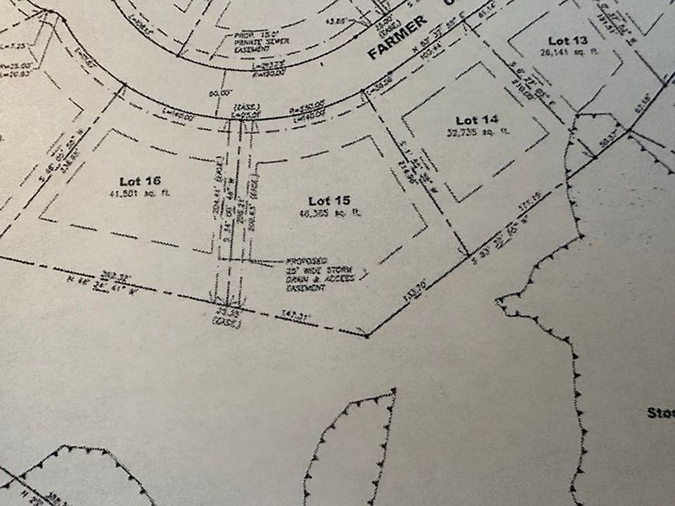 1st image of 15 Farmer Cir