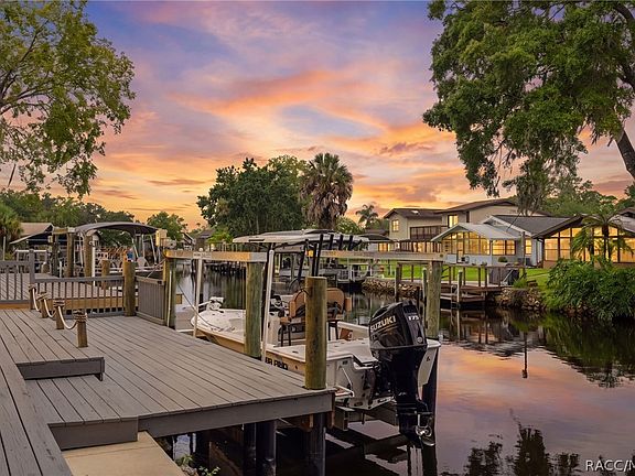 3rd image of 5158 S Riverview Cir