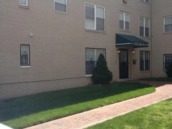 3211 8th St SE APT 10, Washington, DC 20032