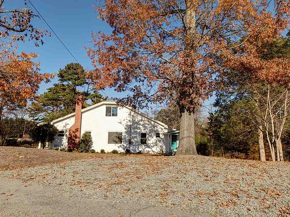 3rd image of 139 Chandler St