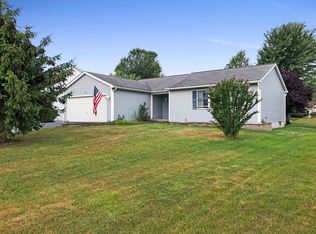 6163 Trillium Trl, Ontario, NY 14519