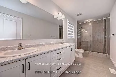 54 Pondcliffe Dr — Photo 17