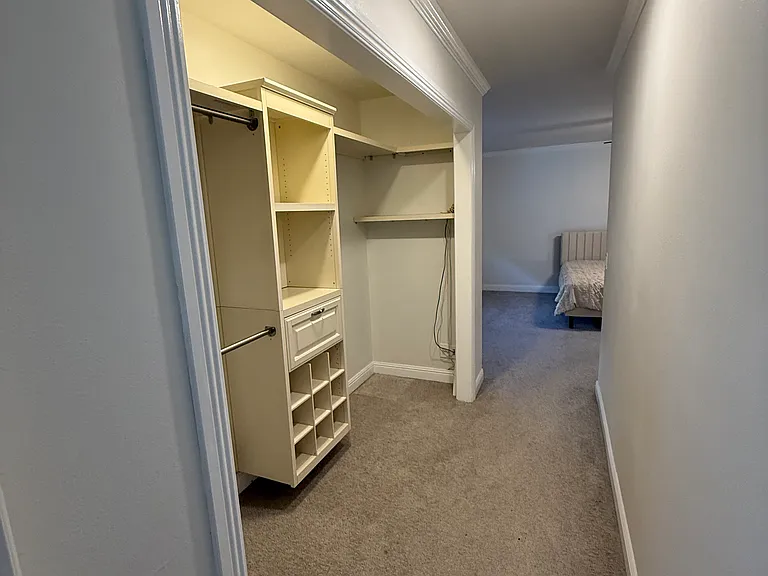 5182 Sisson Dr — Photo 14