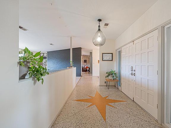 3rd image of 3203 Apperson Dr