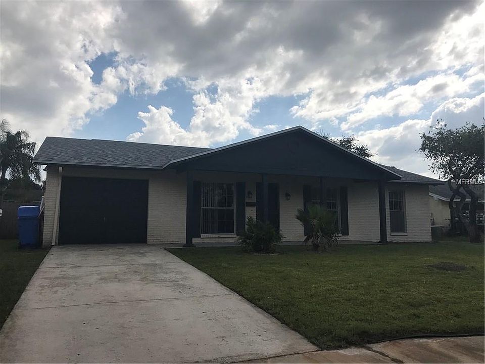 1st image of 8506 Woodhurst Dr