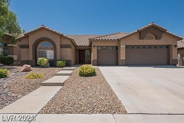1st image of 1595 Bamboo Bay Dr
