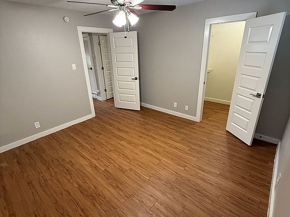 2nd image of 600 1/2 E 53rd St #119