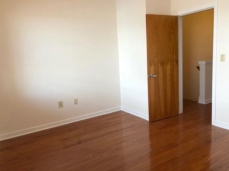 619 E Passyunk Ave #3A — Photo 17