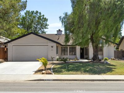 6121 College Ave, Bakersfield, CA, 93306