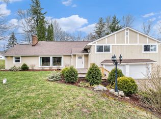 2057 W Grand Blanc Rd, Grand Blanc, MI 48439