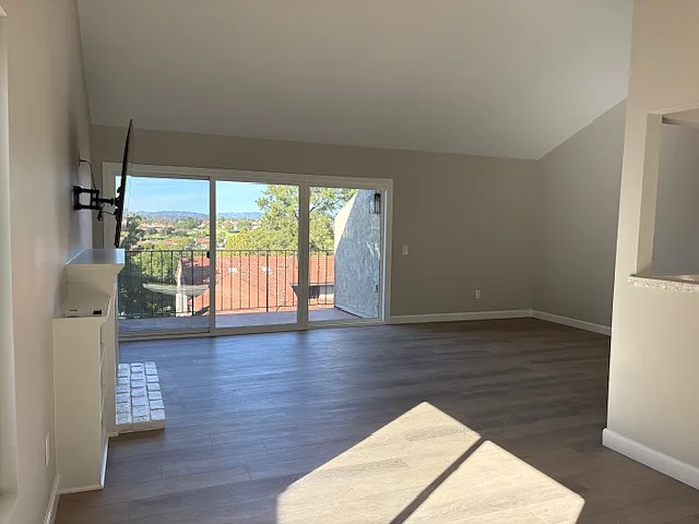 17423 Plaza Otonal — Photo 8