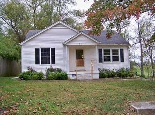 801 Locust St, Columbia, TN 38401