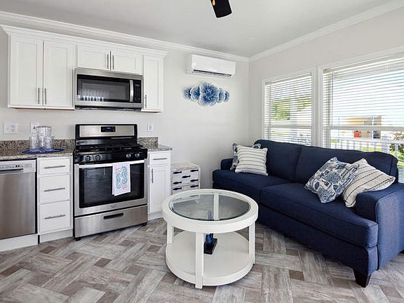 4th image of 37400 Chancey Rd #8