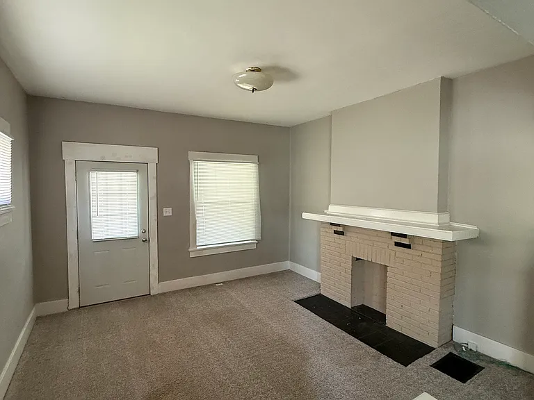 2267 Dixie Hwy — Photo 10