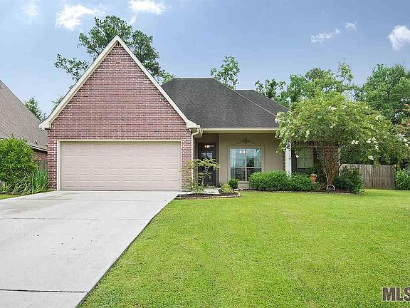 2nd image of 18049 Kenner Dr