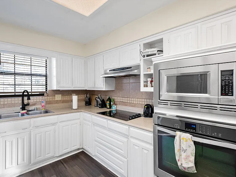 3309 Cedar Brook Ct — Photo 14