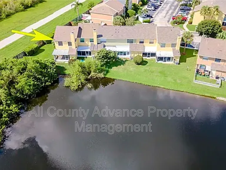 1532 Chateaux De Ville Ct — Photo 18