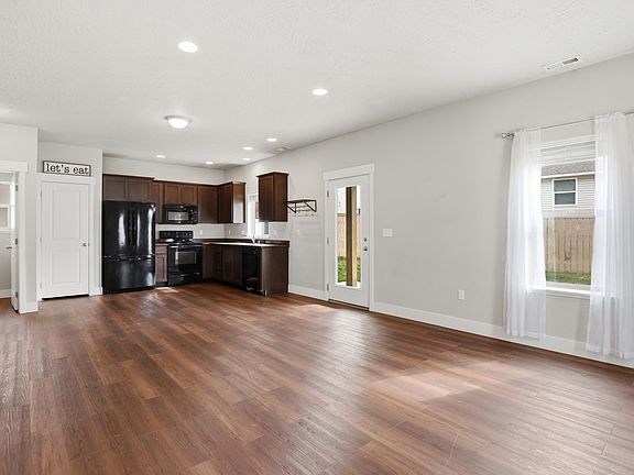 3rd image of 13507 W 10th Ave