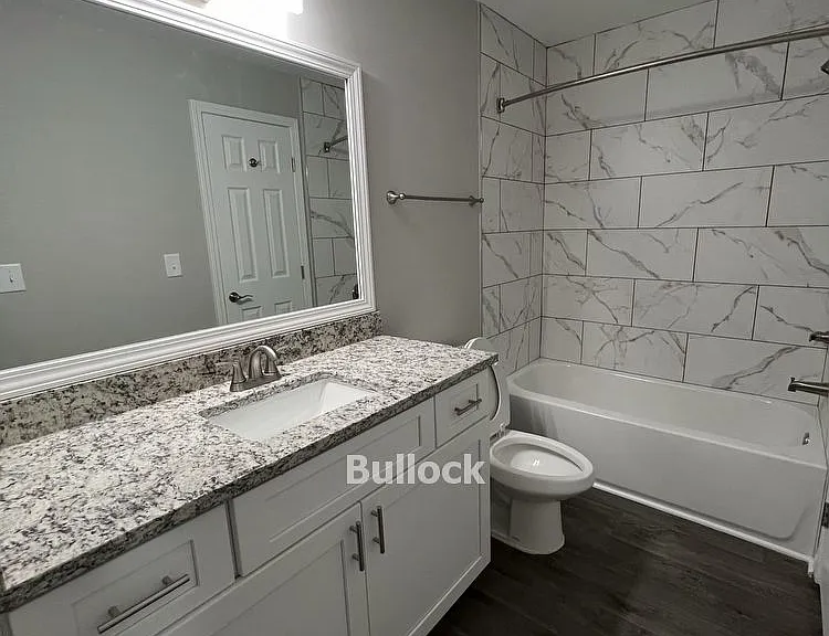 1035 Seasons Pkwy — Photo 13