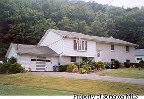 1st image of 206 Hilltop Dr