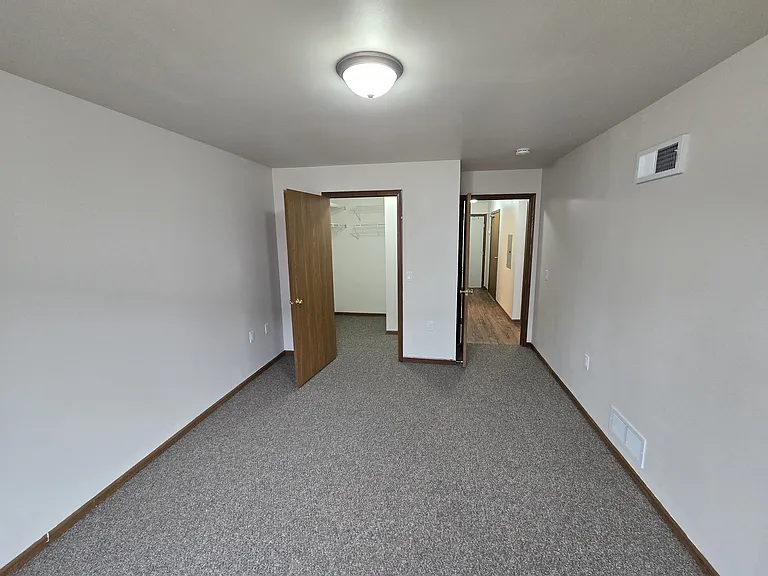 1001 Rockefeller Ln #2 — Photo 20