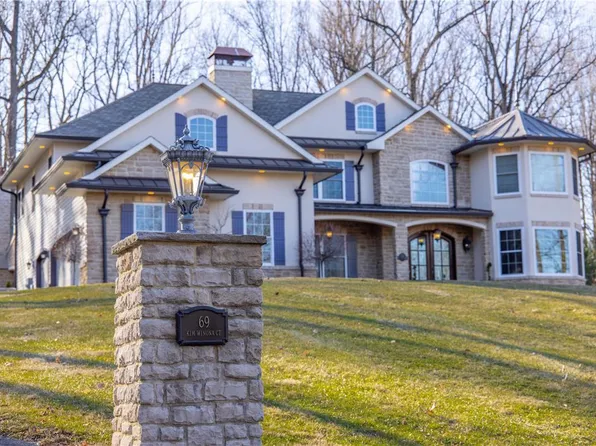 69 Kim Winona Ct, Fleetwood, PA 19522