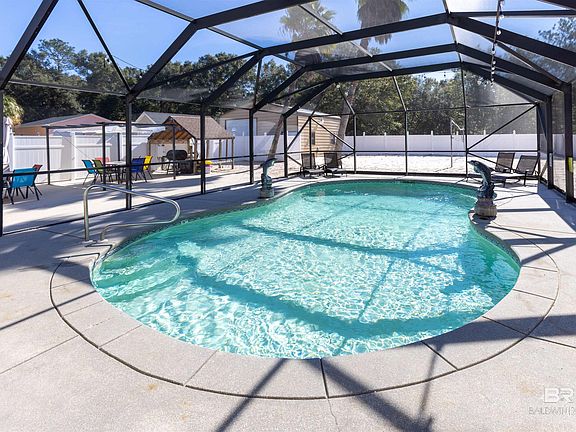 2nd image of 7882 Riverwood Dr