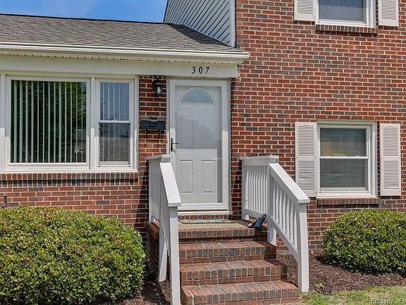 4th image of 307 Kostel Ct
