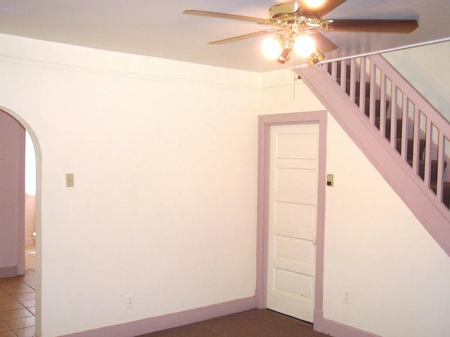 4 bed, 2.5 bath, 1548 sqft, $3,600 — Photo 4