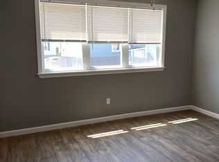 26 Brow St #15181020, Fall River, MA 02721