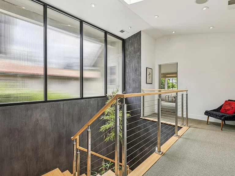 3708 Laguna Ave — Photo 11