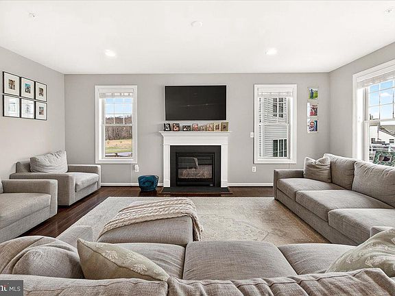 5th image of 4507 Arboretum Dr