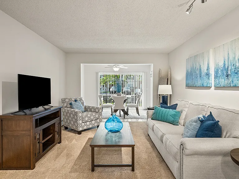 Riverwood Apartments Living Room