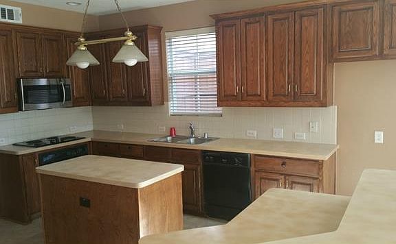 3rd image of 306 Windridge Dr