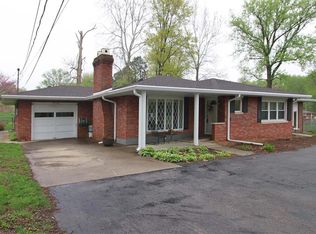 3155 Seminary St, Alton, IL 62002