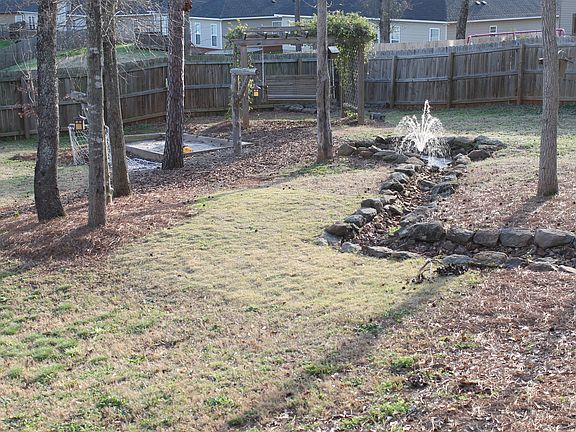 Beautifully landscaped backyard with fountain!!