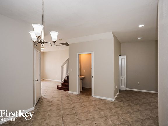 5th image of 21427 NW 13th Ct APT 214