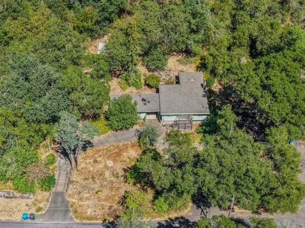 17050 Park Avenue, Sonoma, CA 95476