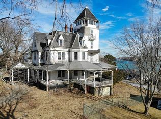 9 Little Nahant Rd, Nahant, MA 01908
