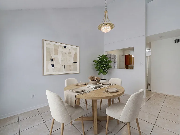 5906 Golden Forest Dr — Photo 3