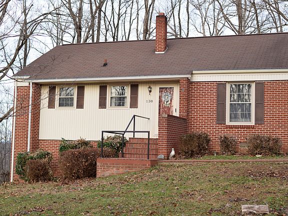2nd image of 130 N Park Rd
