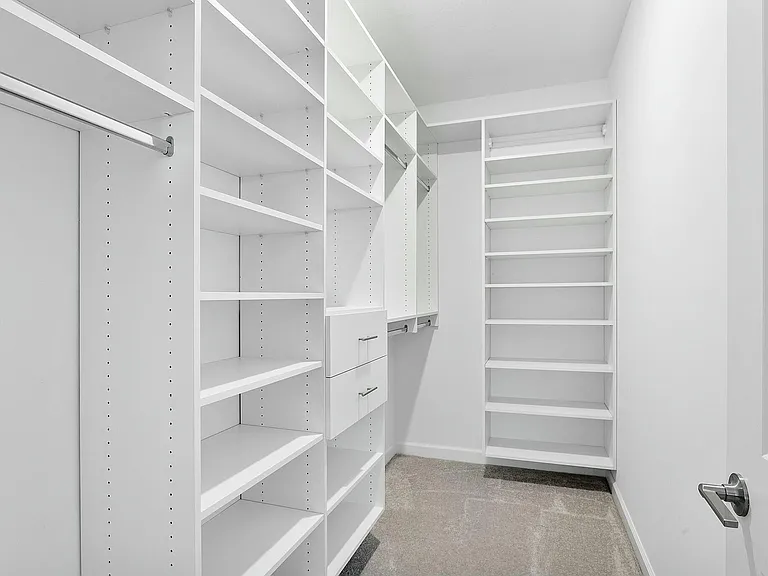 13404 Brotherhood Way — Photo 23