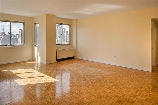 Rented by Park River | media 1