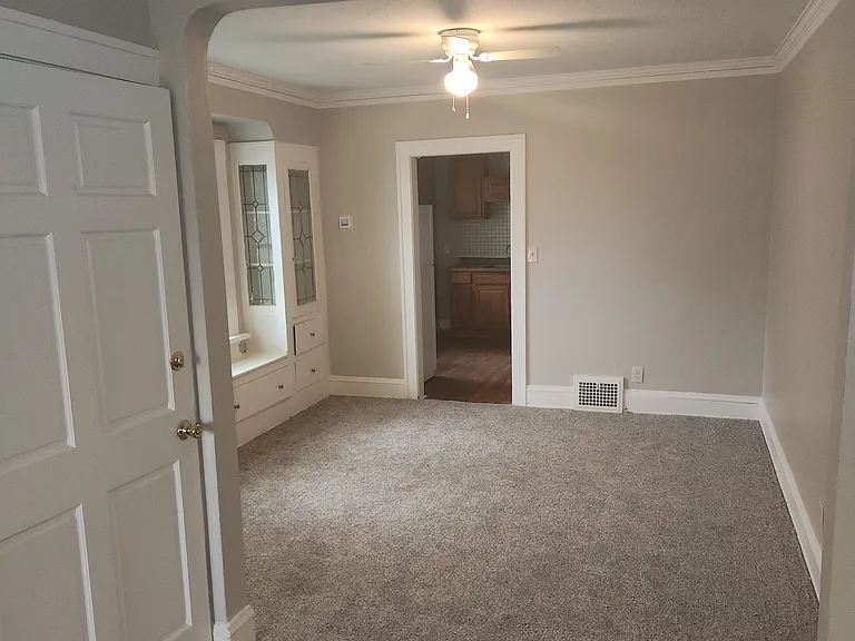 1483 Genesee Rd #UP — Photo 15