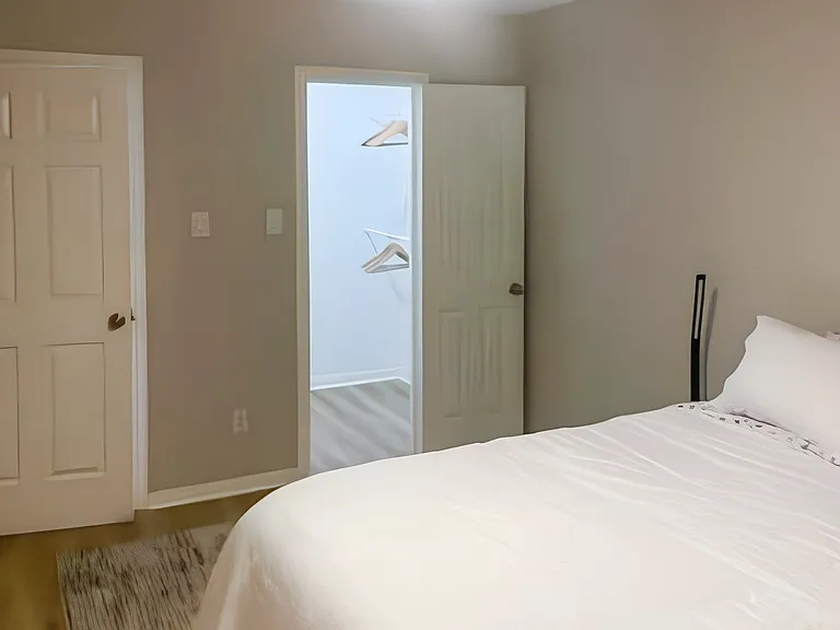 Country Place Dr — Photo 2