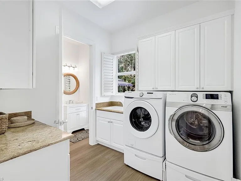 1427 Hemingway Pl — Photo 32