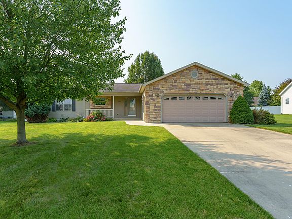 2nd image of 5881 Coddington Ln