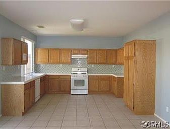 4th image of 1125 Polzin Way