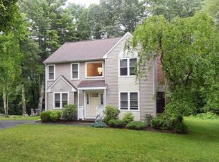 119 North St, Douglas, MA 01516