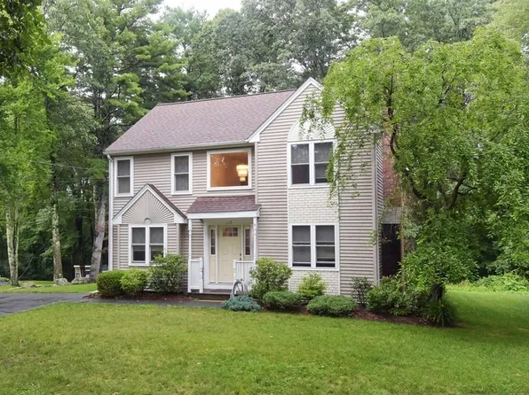 119 North St, Douglas, MA 01516